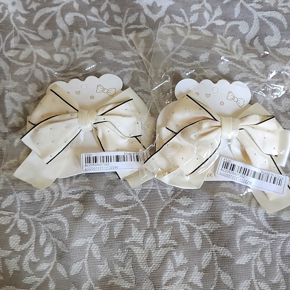Ivory & gem bow